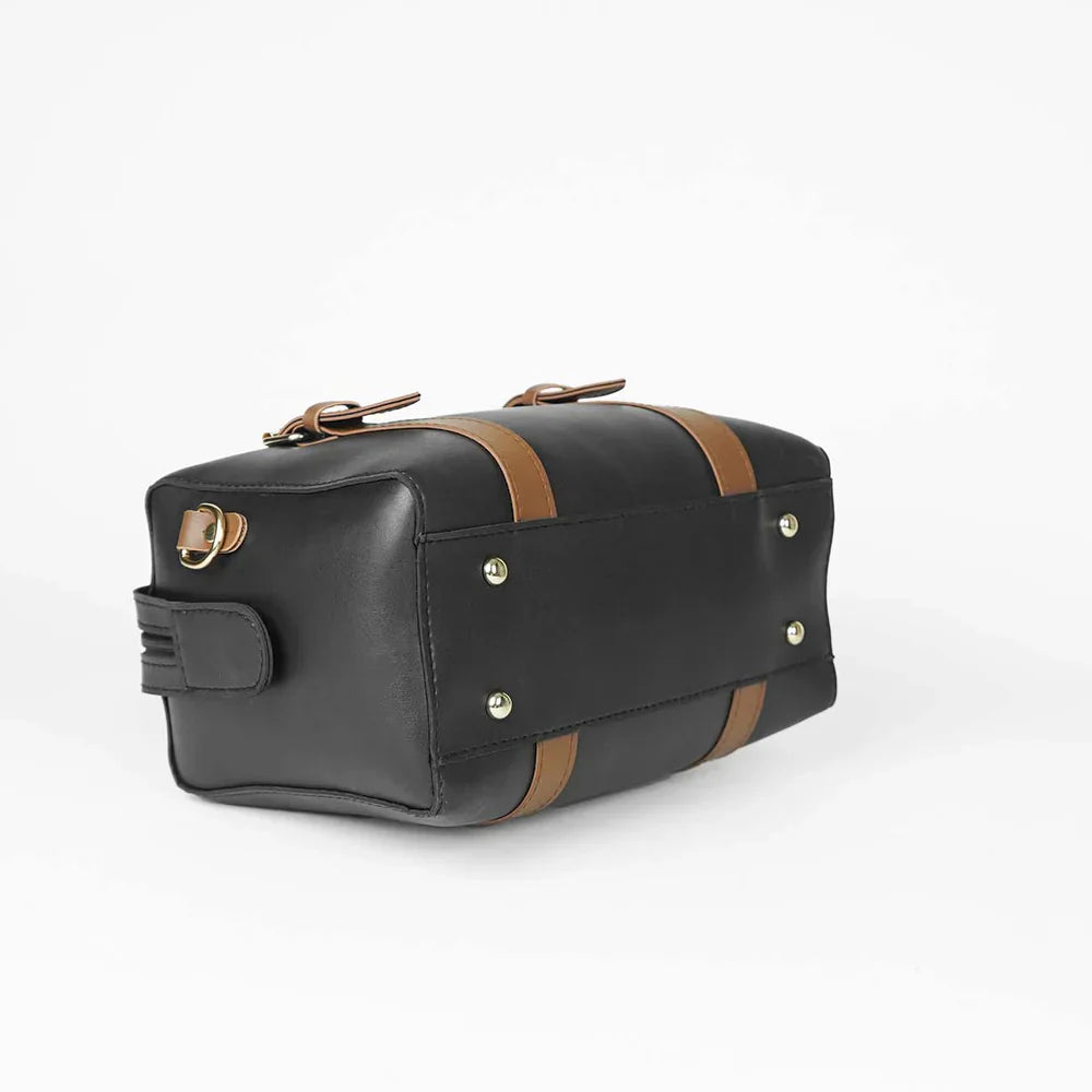 TRAVELER CARRY BAG